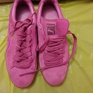 Puma Suede Tennis Shoes
